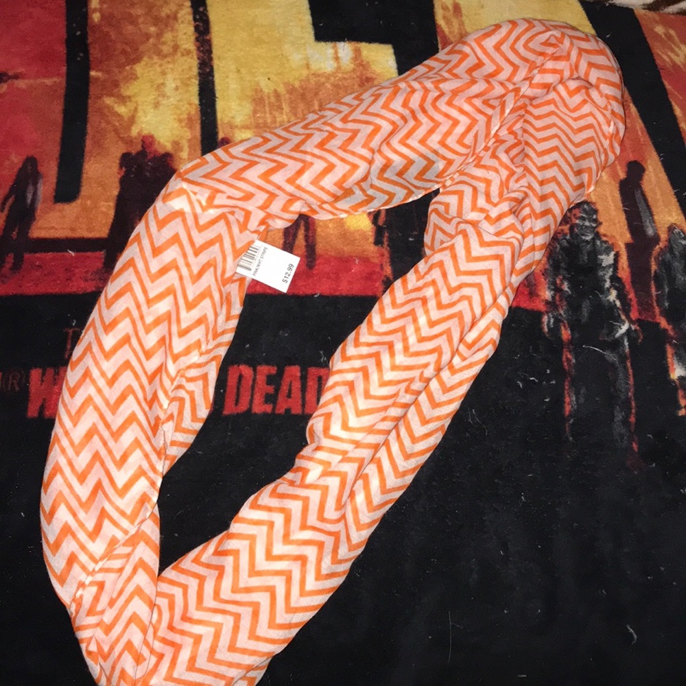 Pink and white striped scarf New with tags
